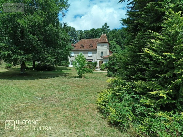propriete a vendre Latronquière 46210 Lot 226 m2 8 pièces 473710 euros