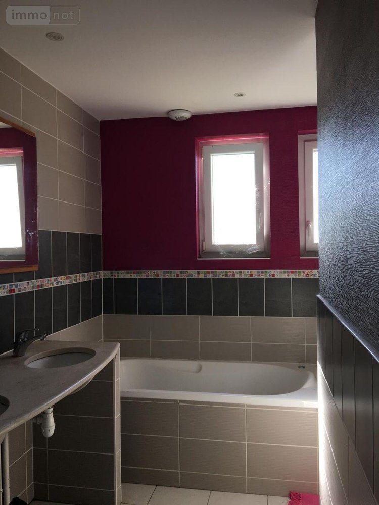 Maison a vendre La Flèche 72200 Sarthe 168 m2 12 pièces 220080 euros