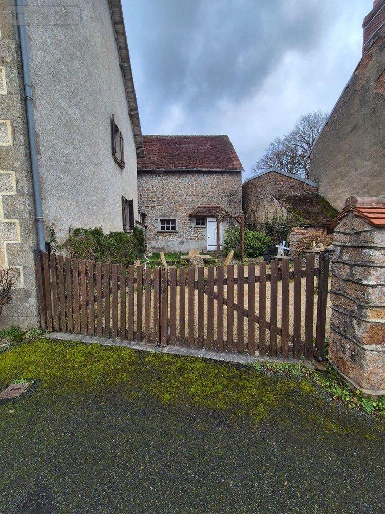 Maison a vendre Lourdoueix-Saint-Michel 36140 Indre 100 m2 7 pièces 59500 euros