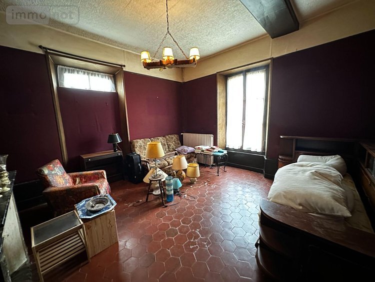 Maison a vendre Villeneuve-sur-Yonne 89500 Yonne 163 m2 6 pièces 136000 euros