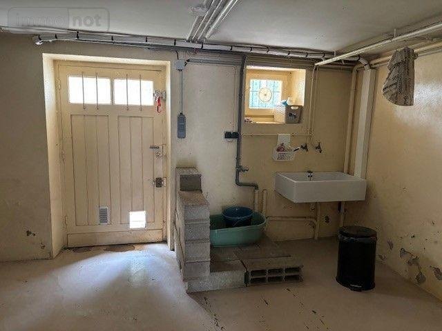 Maison a vendre Saint-Amand-Montrond 18200 Cher 117 m2 5 pièces 142400 euros