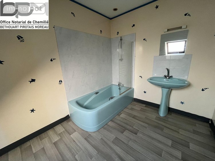 Maison a vendre Chemillé-en-Anjou 49120 Maine-et-Loire 141 m2 6 pièces 250000 euros