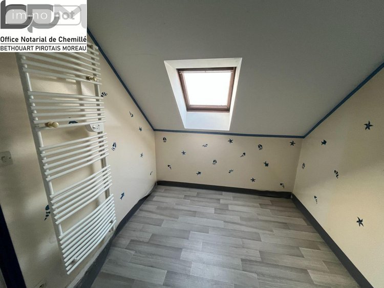 Maison a vendre Chemillé-en-Anjou 49120 Maine-et-Loire 141 m2 6 pièces 250000 euros