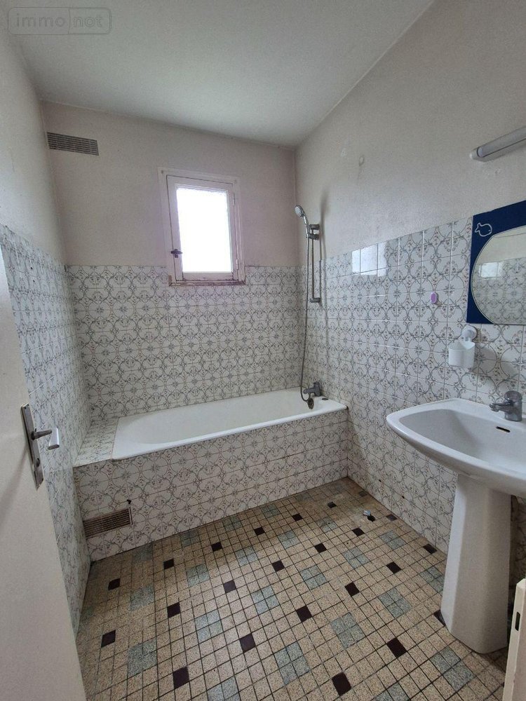 Maison a vendre Le Pont-Chrétien-Chabenet 36800 Indre 110 m2 4 pièces 89000 euros