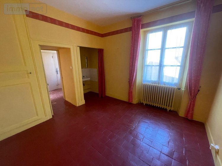 Maison a vendre Le Grand-Lucé 72150 Sarthe 122 m2 9 pièces 107000 euros