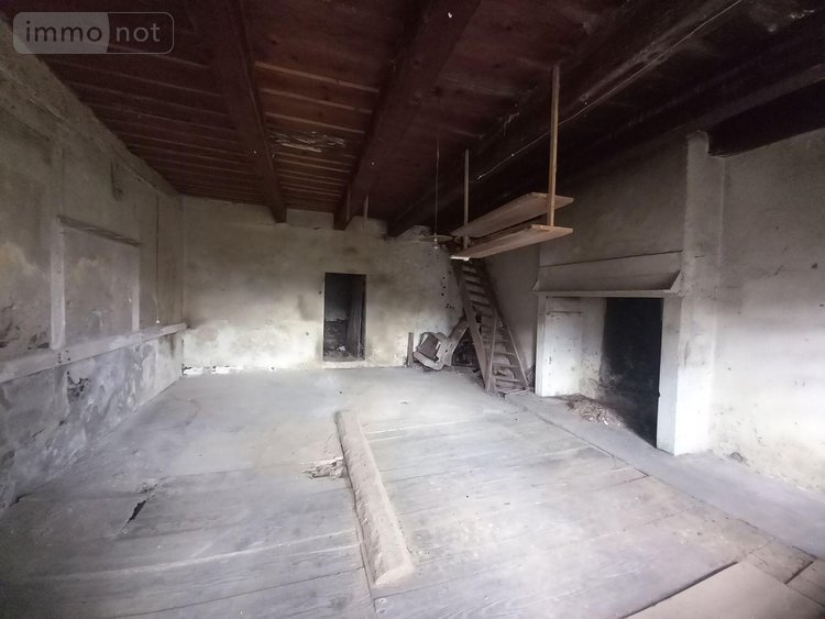 Maison a vendre Trémouille 15270 Cantal  25000 euros