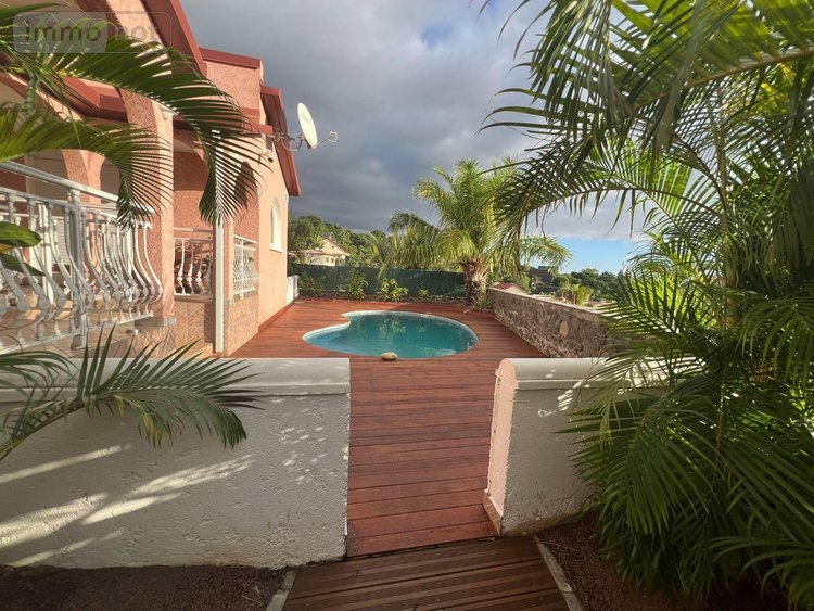 Maison a vendre La Possession 97419 Réunion 144 m2 4 pièces 599000 euros