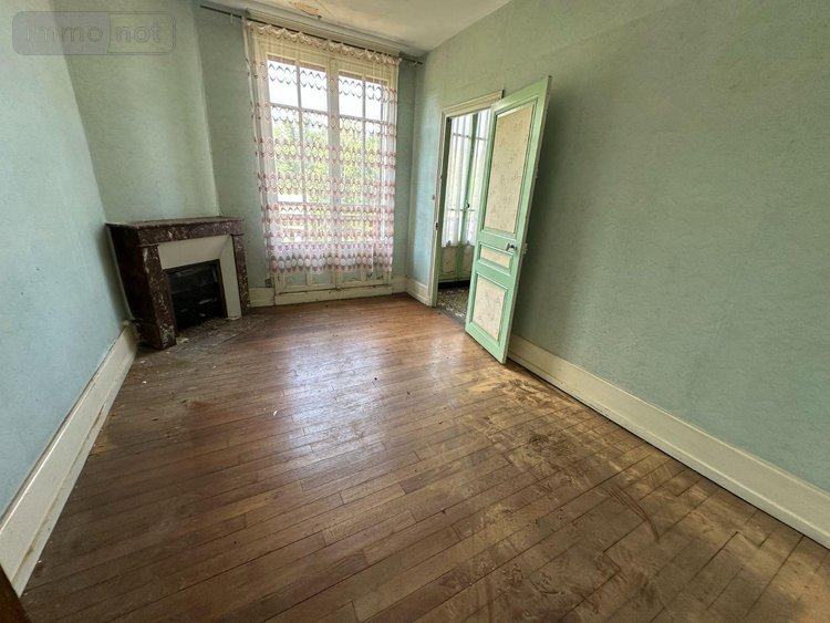 Maison a vendre Saint-Julien-du-Sault 89330 Yonne 230 m2 10 pièces 146000 euros
