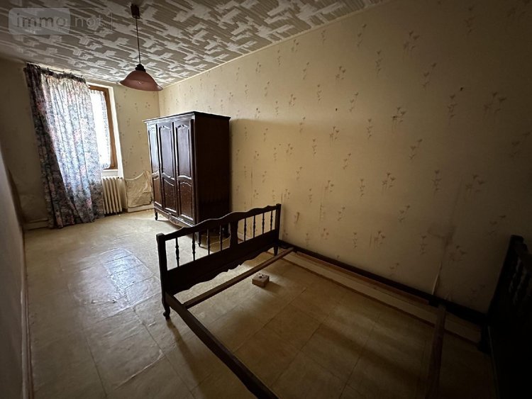 Maison a vendre La Celle-Saint-Cyr 89116 Yonne 290 m2 14 pièces 252000 euros