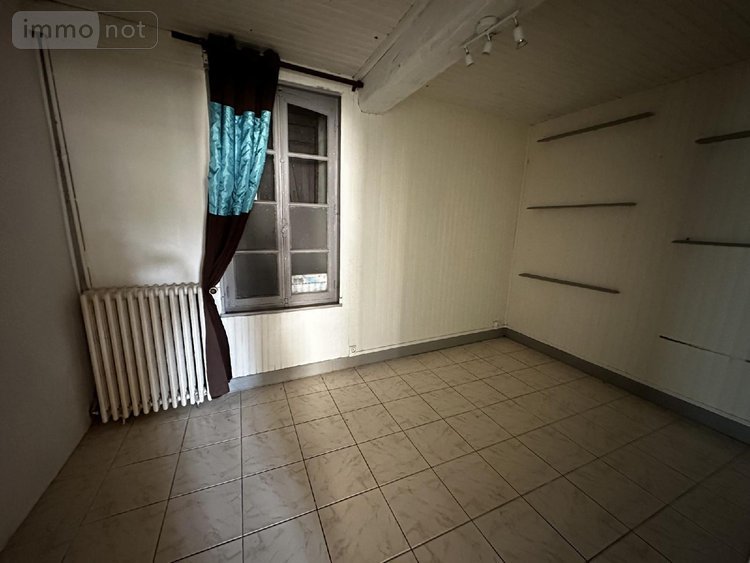 Maison a vendre La Celle-Saint-Cyr 89116 Yonne 290 m2 14 pièces 252000 euros