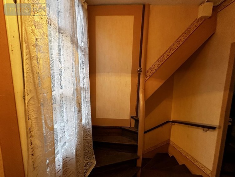 Maison a vendre Villeneuve-sur-Yonne 89500 Yonne 67 m2 3 pièces 82000 euros