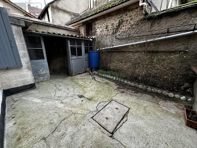 Maison a vendre Villeneuve-sur-Yonne 89500 Yonne 67 m2 3 pièces 82000 euros