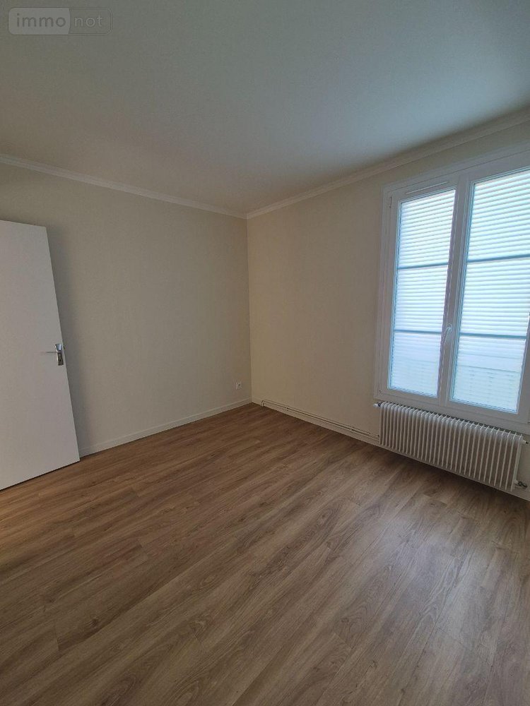 Location appartement Bayeux 14400 Calvados 51 m2 2 pièces 750 euros