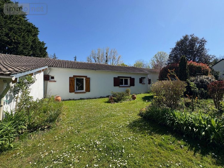 Maison a vendre Selles-Saint-Denis 41300 Loir-et-Cher 125 m2 4 pièces 198152 euros