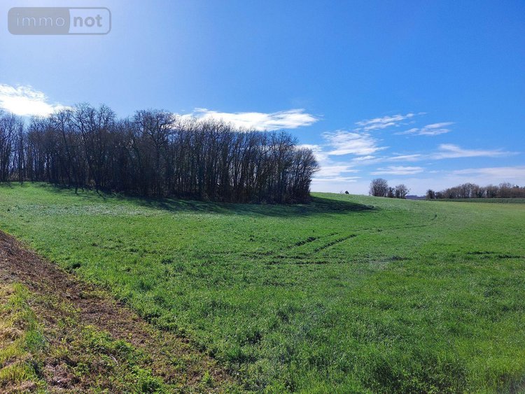 Maison a vendre Javerlhac et la Chapelle Saint Robert 24300 Dordogne 77 m2 5 pièces 54000 euros