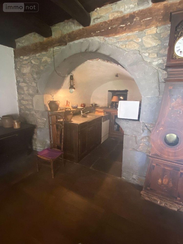 Maison a vendre Le Vigean 15200 Cantal  196000 euros