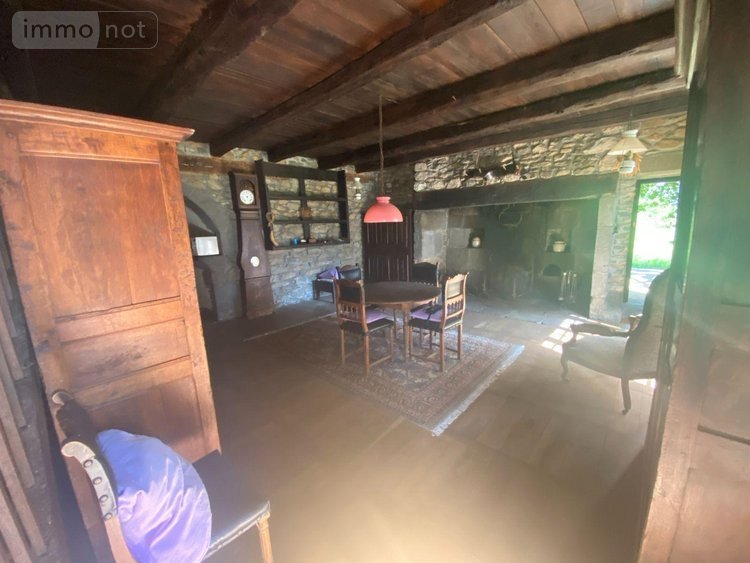 Maison a vendre Le Vigean 15200 Cantal  196000 euros