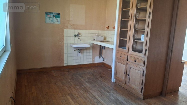 Immeuble a vendre La Ferté Macé 61600 Orne 309 m2  159000 euros