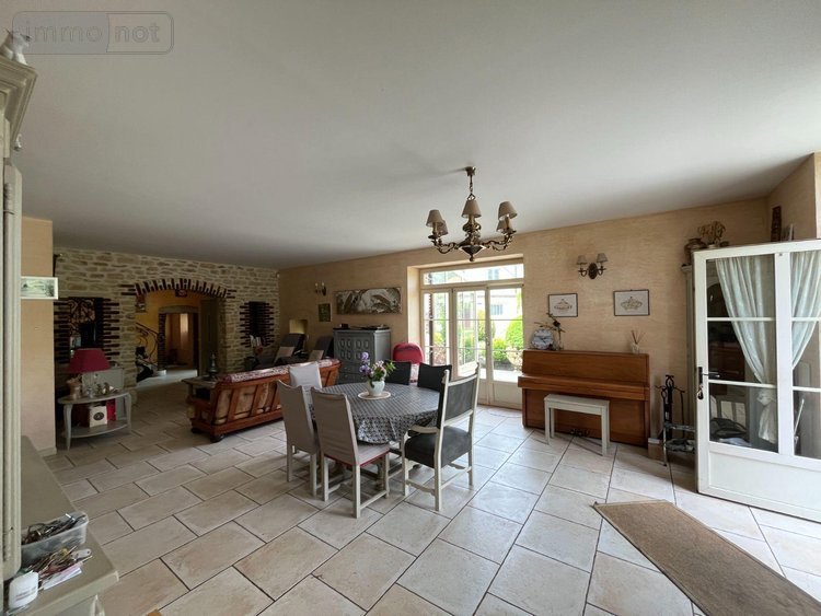 Maison a vendre Jully-sur-Sarce 10260 Aube 470 m2 11 pièces 466900 euros