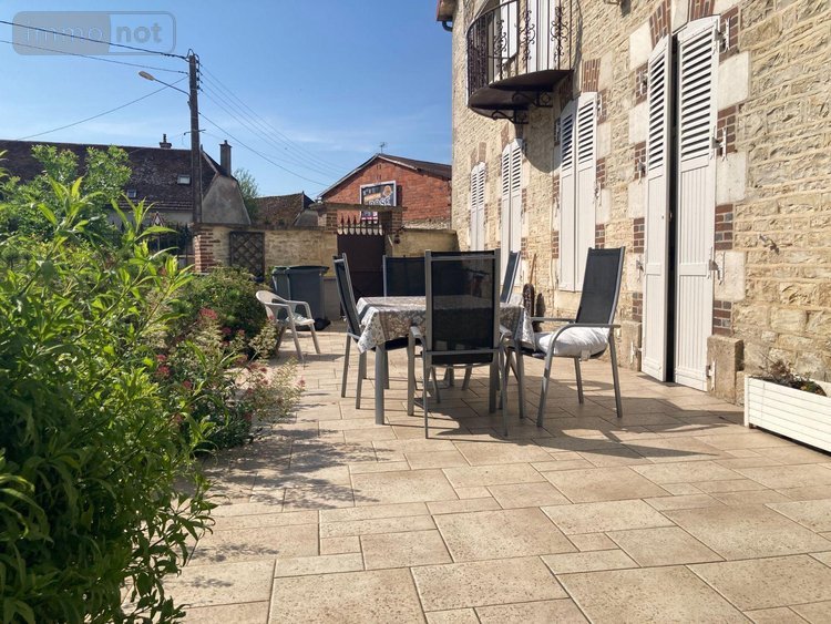 Maison a vendre Jully-sur-Sarce 10260 Aube 470 m2 11 pièces 466900 euros