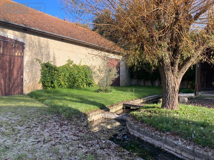 Maison a vendre Jully-sur-Sarce 10260 Aube 470 m2 8 pièces 499000 euros