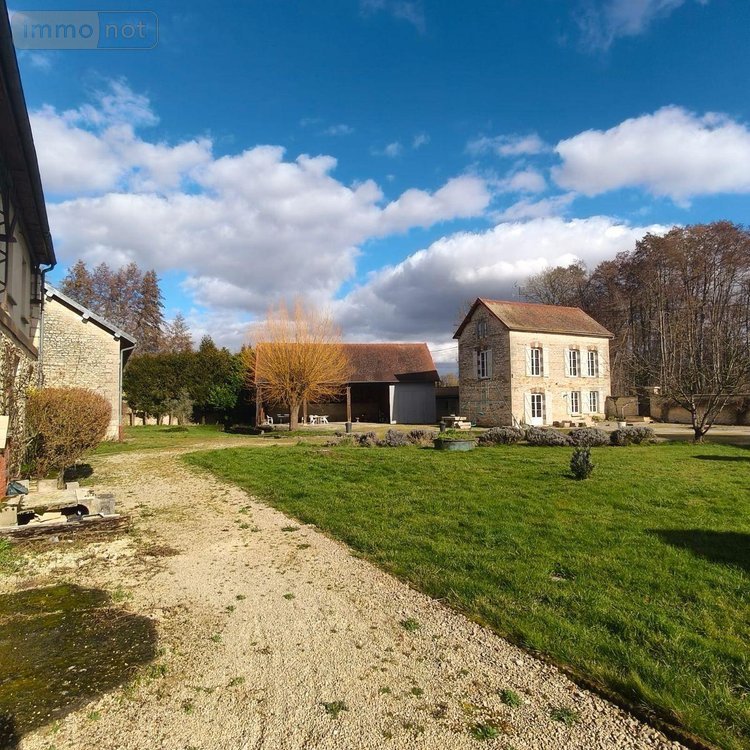 Maison a vendre Jully-sur-Sarce 10260 Aube 470 m2 11 pièces 499000 euros