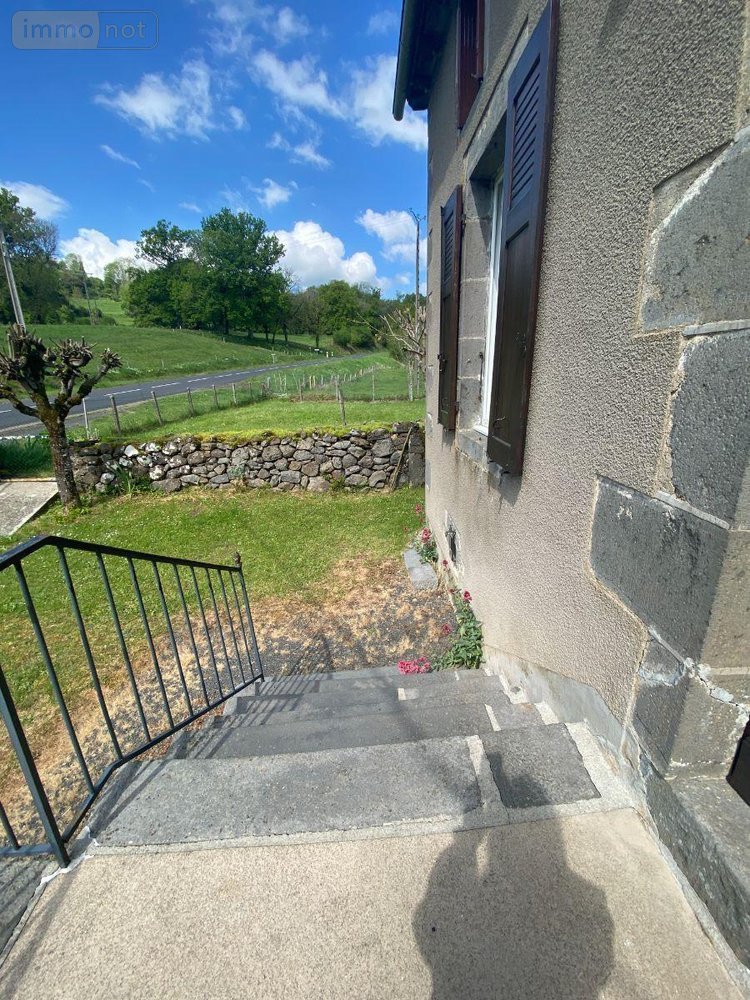 Maison a vendre Le Vigean 15200 Cantal 60 m2  116600 euros