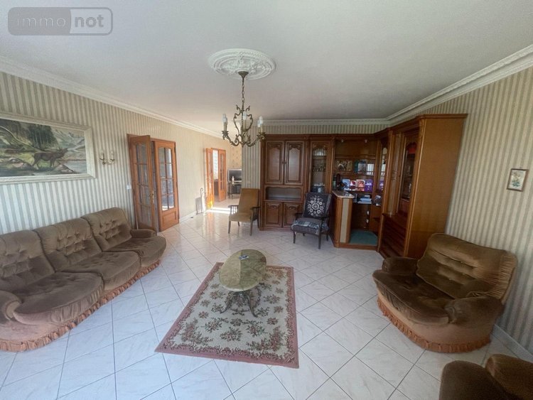 Maison a vendre Poncé-sur-le-Loir 72340 Sarthe 143 m2 10 pièces 189000 euros