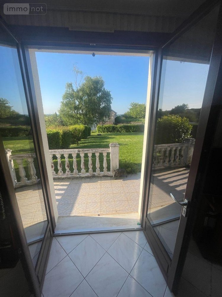 Maison a vendre Poncé-sur-le-Loir 72340 Sarthe 143 m2 10 pièces 189000 euros