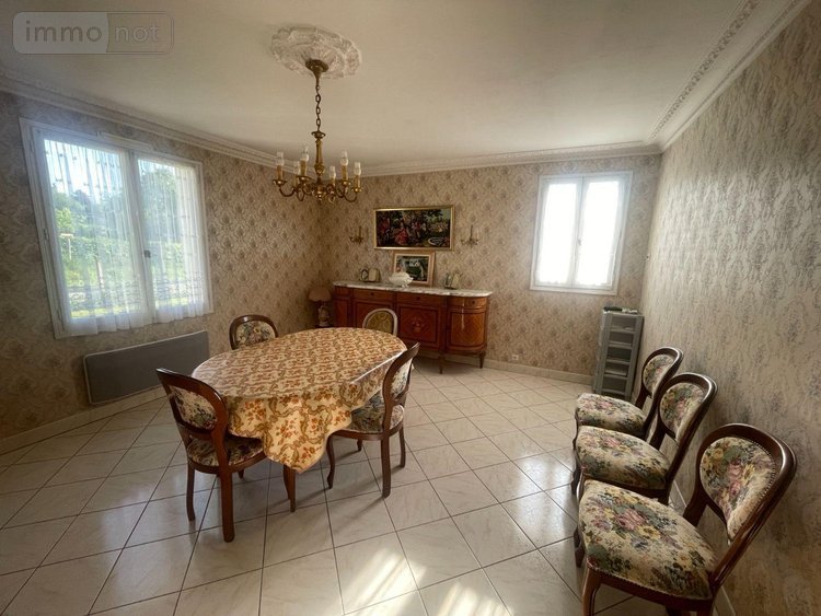 Maison a vendre Poncé-sur-le-Loir 72340 Sarthe 143 m2 10 pièces 189000 euros