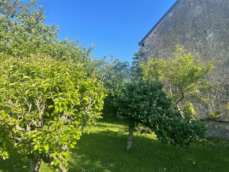 Maison a vendre Poncé-sur-le-Loir 72340 Sarthe 143 m2 10 pièces 189000 euros