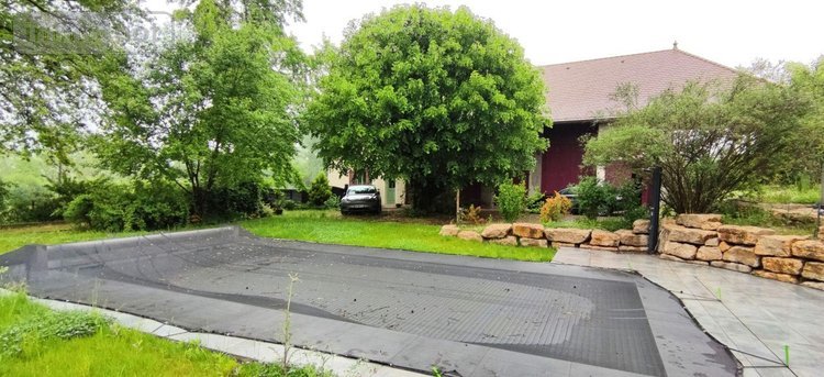 propriete a vendre Le Pont-de-Beauvoisin 38480 Isère 180 m2 8 pièces 445000 euros