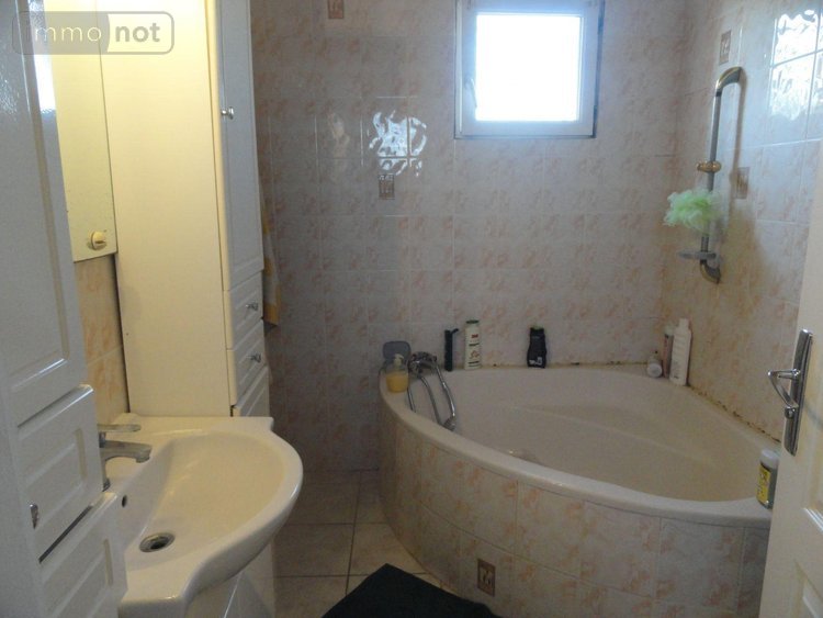 Maison a vendre Saint-Gilles 30800 Gard 96 m2 5 pièces 225000 euros