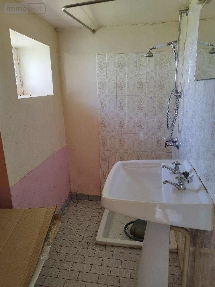 Maison a vendre Lourouer-Saint-Laurent 36400 Indre 70 m2 4 pièces 63600 euros