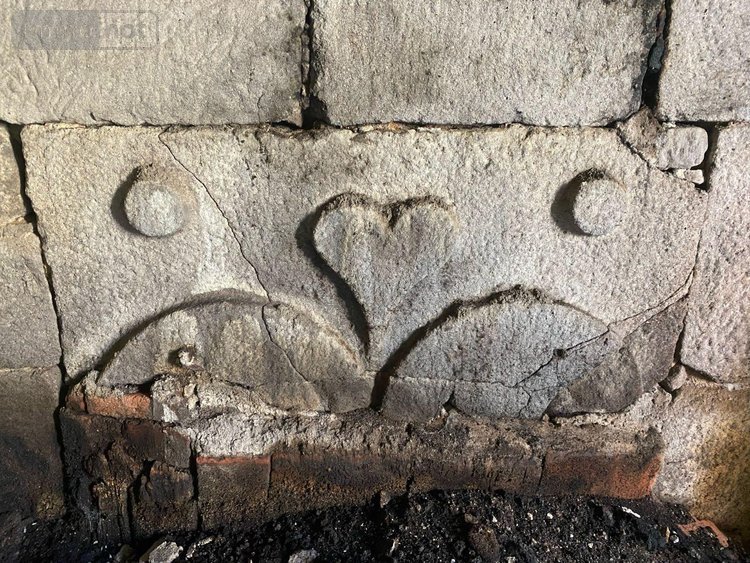 Maison a vendre Bassignac 15240 Cantal 260 m2  328600 euros