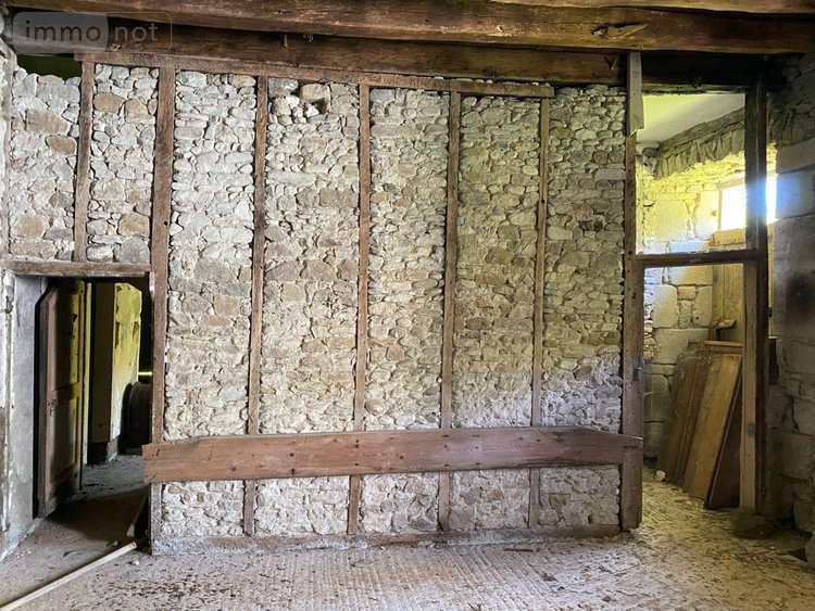 Maison a vendre Bassignac 15240 Cantal 260 m2  328600 euros