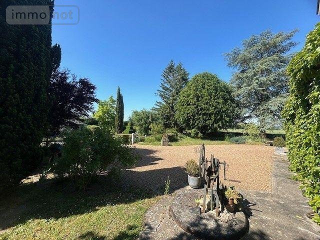 Maison a vendre Baugé-en-Anjou 49150 Maine-et-Loire 155 m2 8 pièces 240350 euros
