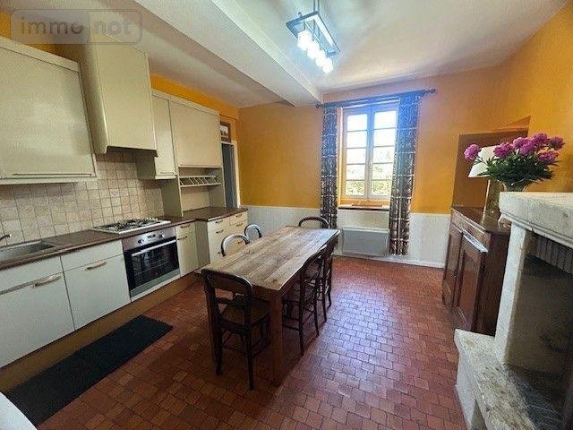 Maison a vendre Baugé-en-Anjou 49150 Maine-et-Loire 155 m2 8 pièces 240350 euros