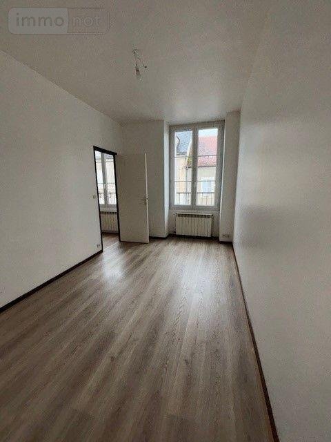 Appartement a vendre Saint-Amand-Montrond 18200 Cher 40 m2 1 pièce 37100 euros