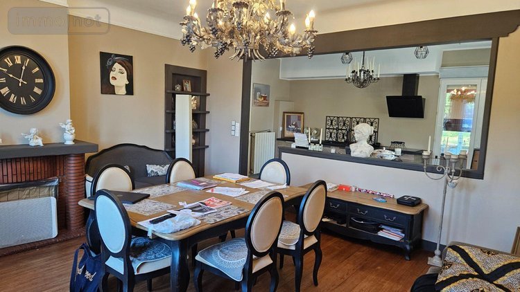 Maison a vendre L'Éguille 17600 Charente-Maritime 220 m2 10 pièces 343200 euros