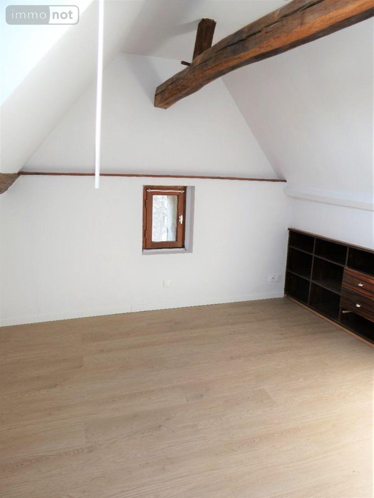 Location maison Bléré 37150 Indre-et-Loire 35 m2 2 pièces 550 euros