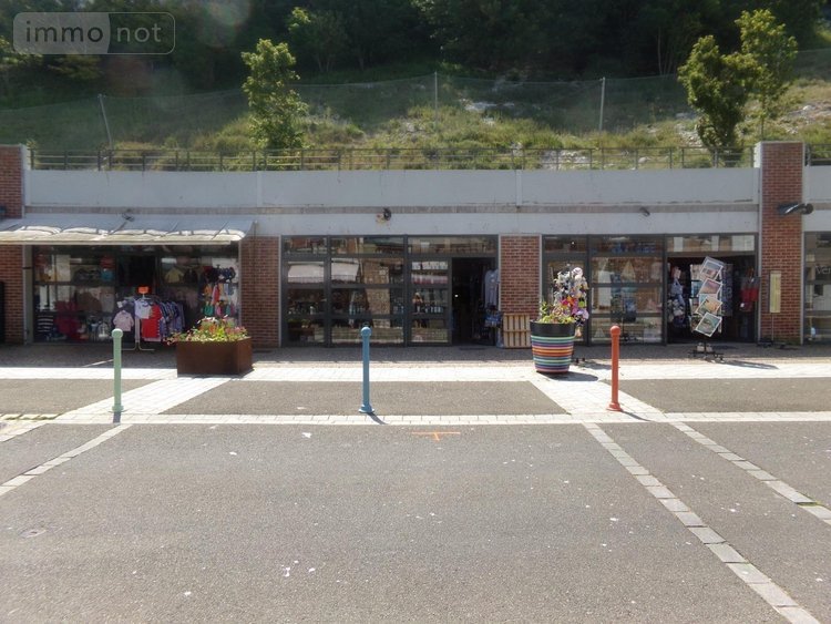 Fonds et murs commerciaux a vendre Le Tréport 76470 Seine-Maritime  198700 euros