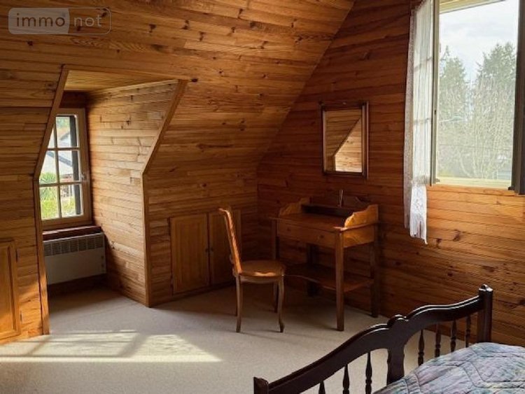 Maison a vendre Saint-Amand-Montrond 18200 Cher 135 m2 7 pièces 179850 euros