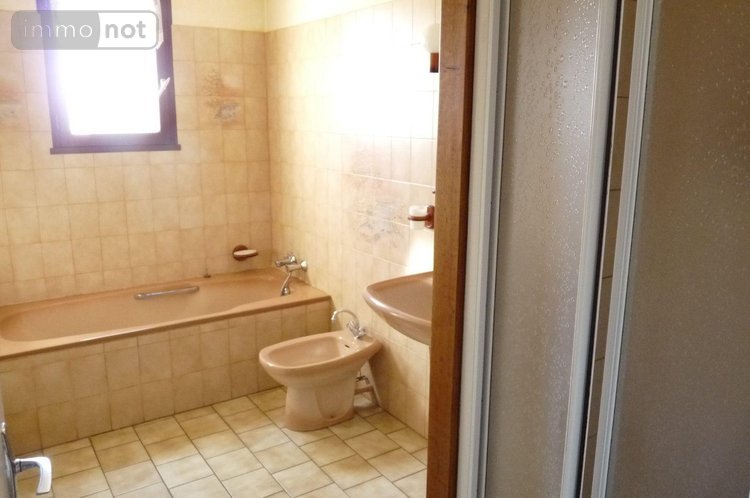 Maison a vendre Ambrières-les-Vallées 53300 Mayenne 94 m2 4 pièces 166400 euros