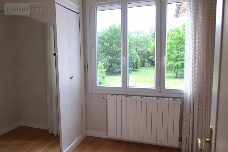 Maison a vendre Saint-Cyr 86130 Vienne 124 m2 6 pièces 262000 euros