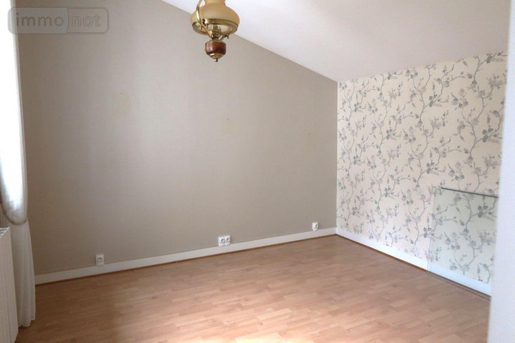 Maison a vendre Saint-Cyr 86130 Vienne 124 m2 6 pièces 262000 euros