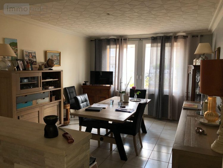 Maison a vendre Issoudun 36100 Indre 143 m2 8 pièces 205530 euros