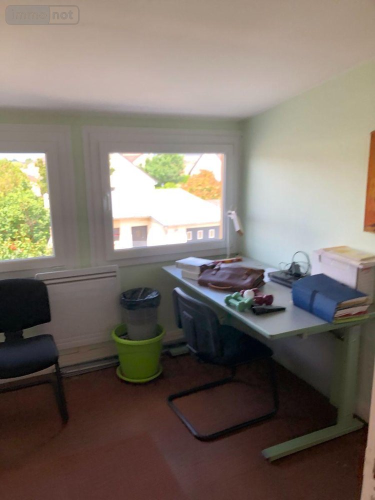 Maison a vendre Issoudun 36100 Indre 143 m2 8 pièces 205530 euros