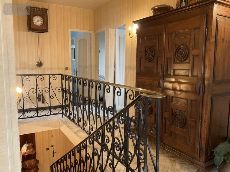 Maison a vendre Gourdon 46300 Lot 170 m2 7 pièces 154000 euros