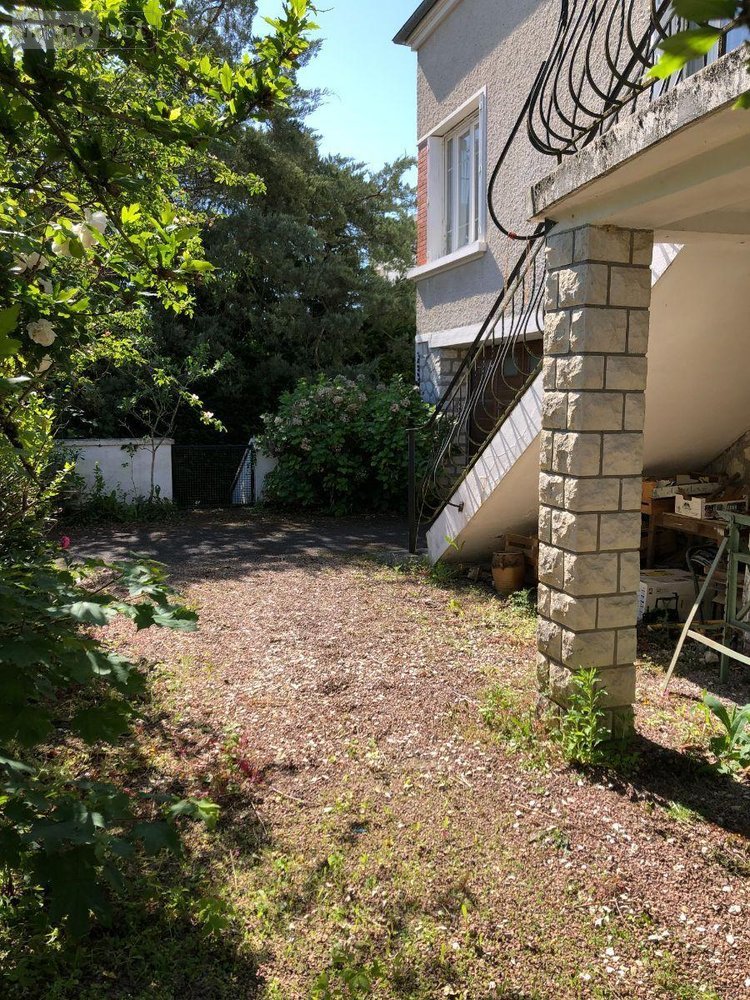 Maison a vendre Saint-Florent-sur-Cher 18400 Cher 140 m2 5 pièces 110670 euros